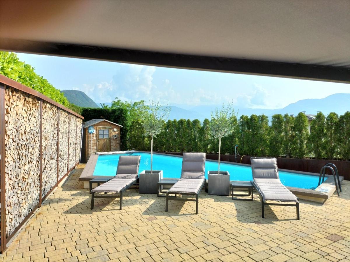 Melaniesguesthouse 4 Zimmerwohnung Caldaro sulla Strada del Vino Exterior foto